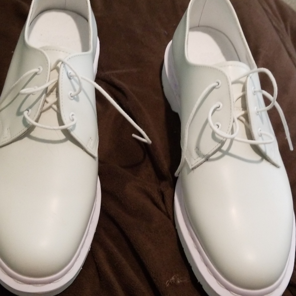 BRAND NEW DOC MARTINS